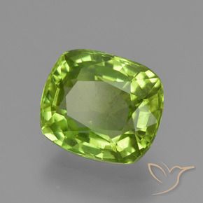 Peridoto Verde medio naturale da 2.62 ct, Cuscino, VS