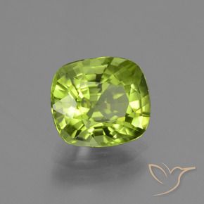 Peridoto Verde medio naturale da 2.20 ct, Cuscino, VS