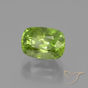 Peridoto Verde medio naturale da 2.40 ct, Cuscino, VS