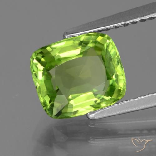 Peridoto Verde acceso naturale da 2.28 ct, Cuscino, VS