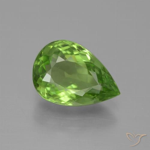 3.60ct Naturale Verde medio Peridoto, Forma a pera, VS