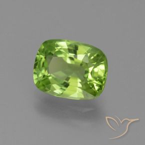 Peridoto Verde medio naturale da 2.48 ct, Cuscino, VS