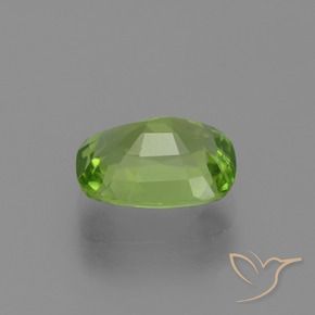 Peridoto Verde medio naturale da 2.48 ct, Cuscino, VS