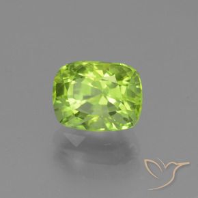 Peridoto Verde medio-chiaro naturale da 2.05 ct, Cuscino, VVS-VS