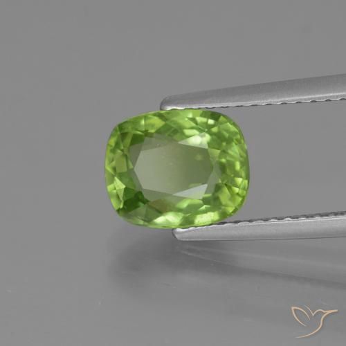 Peridoto Verde medio naturale da 2.25 ct, Cuscino, VS