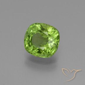 Peridoto Verde acceso naturale da 2.59 ct, Cuscino, VS-SI
