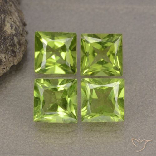 2.89ctw Naturale Verde acceso Peridoto, Quadrato, VS