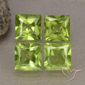 Gemme di Peridoto Verde acceso naturale da 2.89 ct, Quadrato, VS