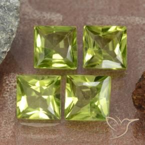 Gemme di Peridoto Verde medio naturale da 2.85 ct, Quadrato, VS