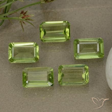2.66ctw Naturale Verde chiaro e vivace Peridoto, Taglio smeraldo, VVS-VS