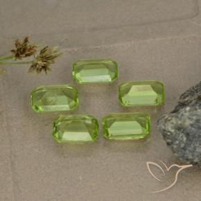 Gemme di Peridoto Verde medio naturale da 2.37 ct, Ottagonale / Taglio smeraldo, VVS-VS
