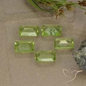 Gemme di Peridoto Verde chiaro e vivace naturale da 2.02 ct, Ottagonale / Taglio smeraldo, VVS-VS