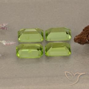 Gemme di Peridoto Verde medio naturale da 2.39 ct, Ottagonale / Taglio smeraldo, VVS-VS