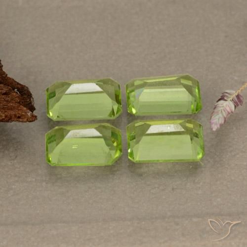 Gemme di Peridoto Verde medio naturale da 2.70 ct, Ottagonale / Taglio smeraldo, VVS-VS