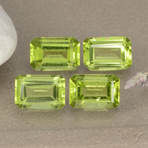 2.32ctw Naturale Verde giallastro vivace Peridoto, Taglio smeraldo, VVS-VS