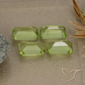 Gemme di Peridoto Verde acceso naturale da 2.43 ct, Ottagonale / Taglio smeraldo, VVS-VS