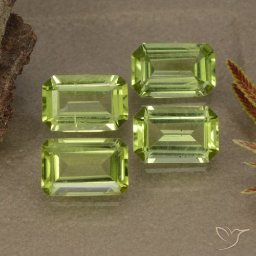 2.03ctw Naturale Verde acceso Peridoto, Taglio smeraldo, VVS-VS