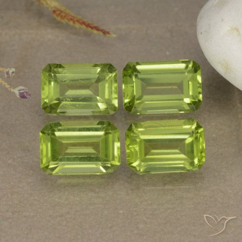 2.29ctw Naturale Verde medio Peridoto, Taglio smeraldo, VVS-VS