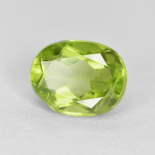Peridoto Verde giallastro naturale da 1.36 ct, Ovale, VS