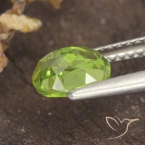 Peridoto Verde giallastro vivace naturale da 1.18 ct, Ovale, VS