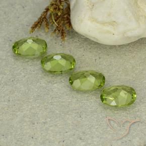Gemme di Peridoto Verde medio naturale da 4.90 ct, Ovale, VS