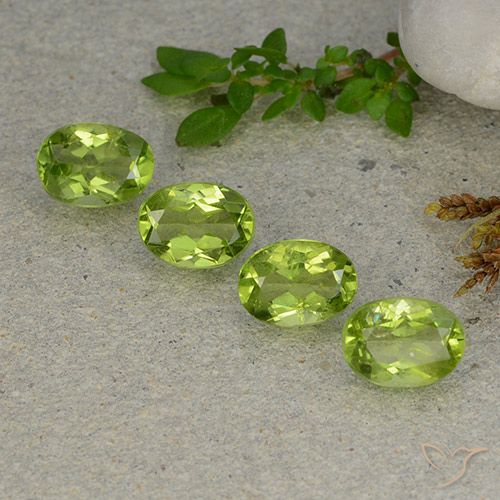 5.16ctw Naturale Verde medio Peridoto, Ovale, VS