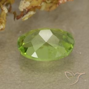 Peridoto Verde chiaro e vivace naturale da 1.15 ct, Ovale, VS