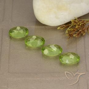 Gemme di Peridoto Verde acceso naturale da 5.50 ct, Ovale, VS