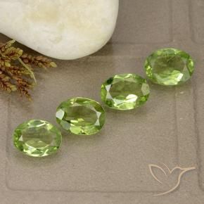 Gemme di Peridoto Verde chiaro e vivace naturale da 4.15 ct, Ovale, VS