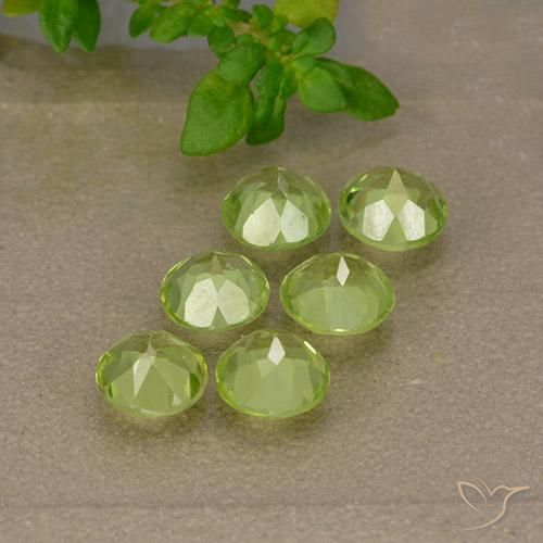 Gemme di Peridoto Verde medio naturale da 3.12 ct, Rotondo, VVS-VS