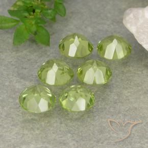 Gemme di Peridoto Verde chiaro naturale da 2.42 ct, Rotondo, VVS-VS