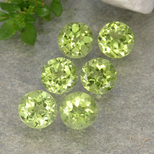 2.34ctw Naturale Verde chiaro e vivace Peridoto, Rotondo, VVS-VS