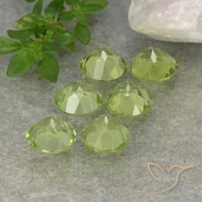 Gemme di Peridoto Verde chiaro e vivace naturale da 2.34 ct, Rotondo, VVS-VS