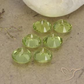 Gemme di Peridoto Verde chiaro e vivace naturale da 2.38 ct, Rotondo, VVS-VS