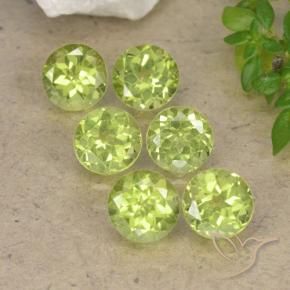 Gemme di Peridoto Verde chiaro naturale da 2.52 ct, Rotondo, VVS-VS