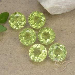 Gemme di Peridoto Verde chiaro e vivace naturale da 2.51 ct, Rotondo, VVS-VS
