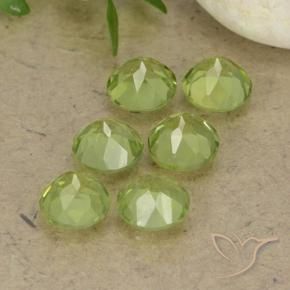Gemme di Peridoto Verde chiaro naturale da 2.64 ct, Rotondo, VVS-VS