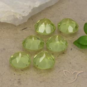 Gemme di Peridoto Verde chiaro e vivace naturale da 2.65 ct, Rotondo, VVS-VS