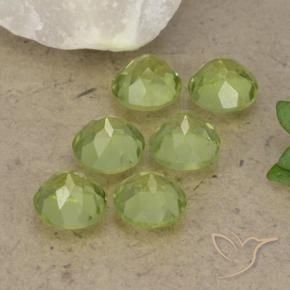 Gemme di Peridoto Verde chiaro e vivace naturale da 2.81 ct, Rotondo, VVS-VS