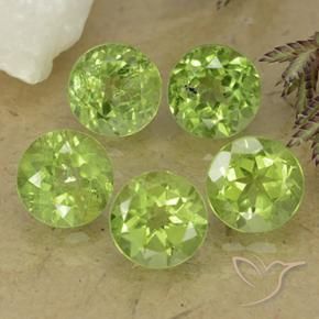 Gemme di Peridoto Verde chiaro e vivace naturale da 4.77 ct, Rotondo, VS