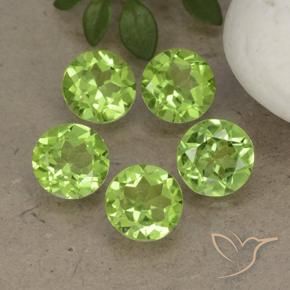 Gemme di Peridoto Verde chiaro e vivace naturale da 3.92 ct, Rotondo, VS