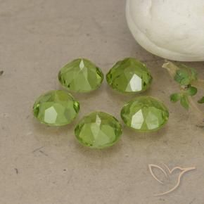 Gemme di Peridoto Verde acceso naturale da 4.67 ct, Rotondo, VS