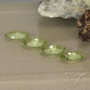 Gemme di Peridoto Verde chiaro e vivace naturale da 1.43 ct, Taglio marquise, VVS-VS