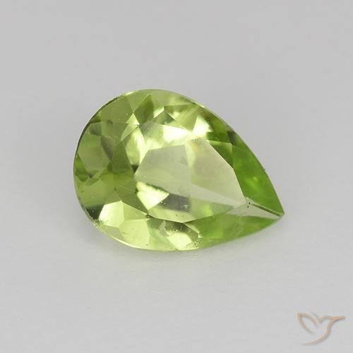 Peridoto Verde medio naturale da 0.60 ct, Forma a pera, VVS-VS