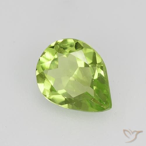 Peridoto Verde medio naturale da 0.92 ct, Forma a pera, VS