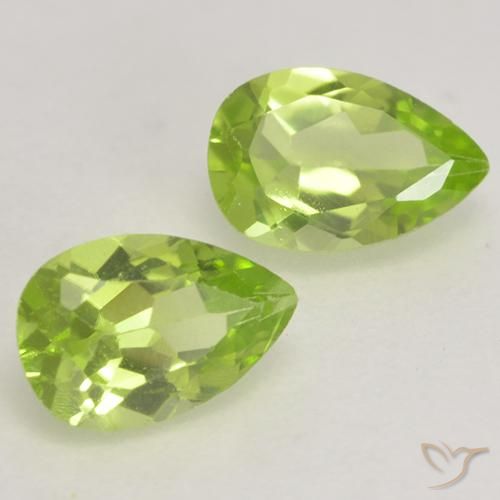 Gemme di Peridoto Verde chiaro e vivace naturale da 0.87 ct, Forma a pera, VVS-VS