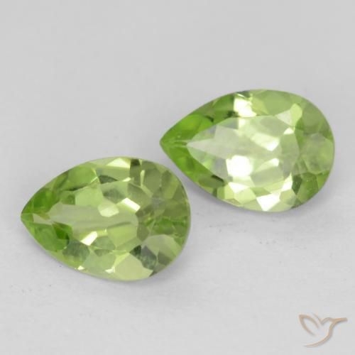 Gemme di Peridoto Verde chiaro e vivace naturale da 0.85 ct, Forma a pera, VVS-VS