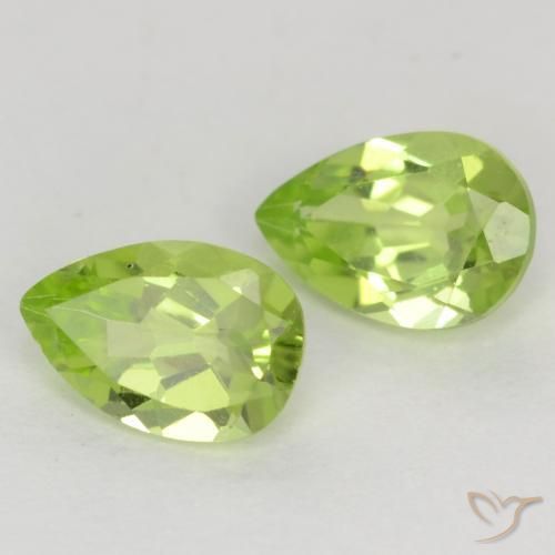 Gemme di Peridoto Verde chiaro e vivace naturale da 0.98 ct, Forma a pera, VVS-VS