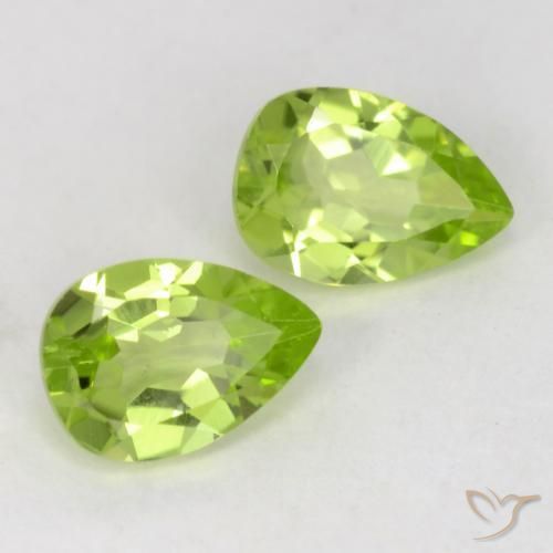 Gemme di Peridoto Verde chiaro e vivace naturale da 0.90 ct, Forma a pera, VVS-VS