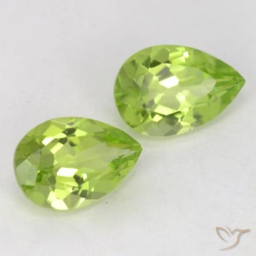 Gemme di Peridoto Verde chiaro e vivace naturale da 0.93 ct, Forma a pera, VVS-VS